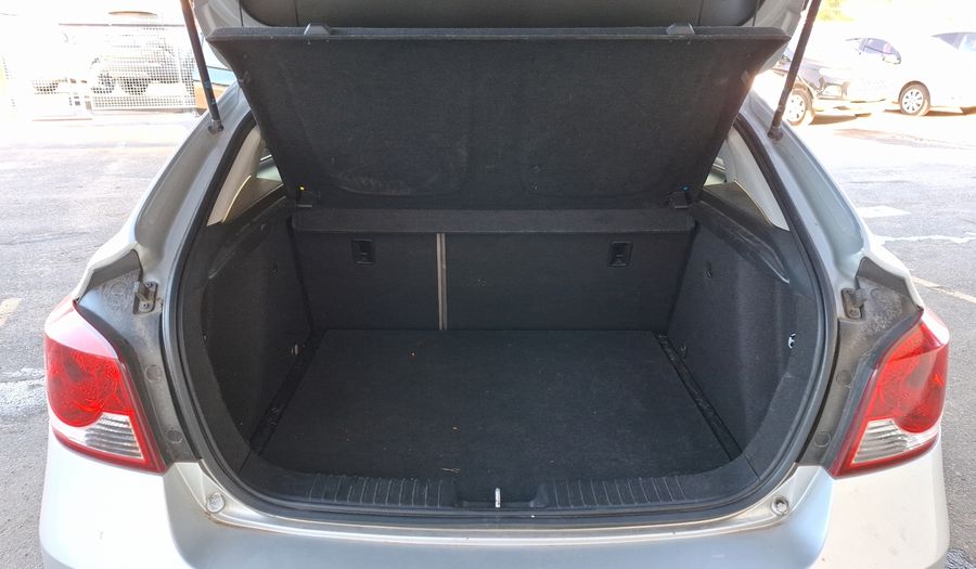 Chevrolet Cruze 1.8 LTZ Hatchback 2013
