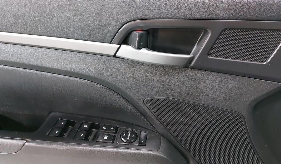 Hyundai Elantra 2.0 LIMITED TECH NAVI AUTO Sedan 2018