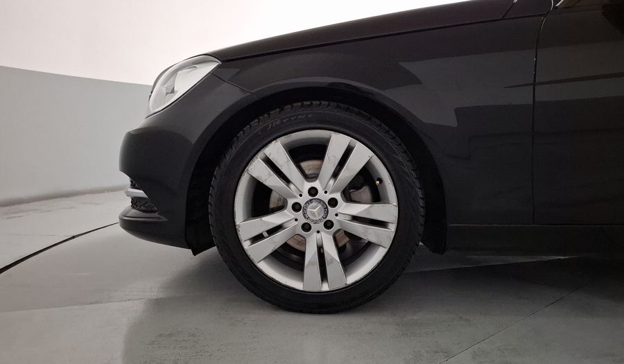 Mercedes Benz Clase C 1.8 200 EXCLUSIVE AT Sedan 2013