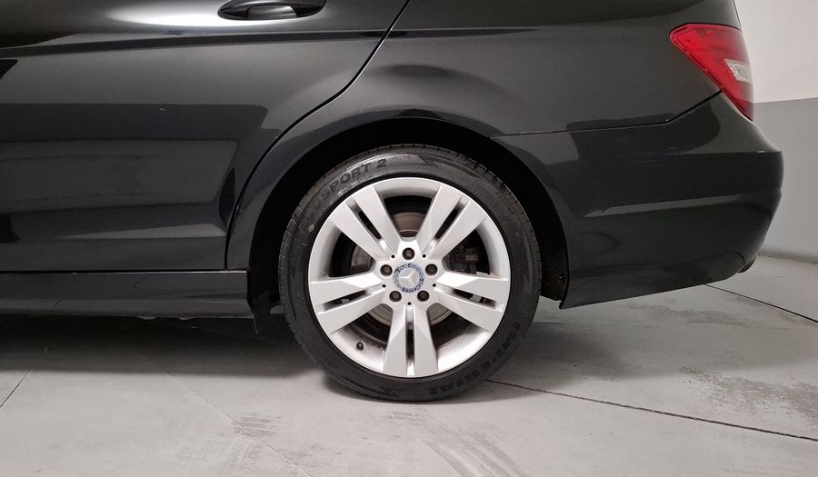 Mercedes Benz Clase C 1.8 200 EXCLUSIVE AT Sedan 2013