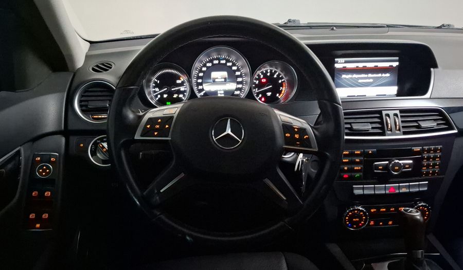 Mercedes Benz Clase C 1.8 200 EXCLUSIVE AT Sedan 2013