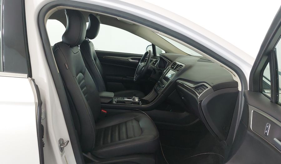 Ford Fusion SE Sedan 2018
