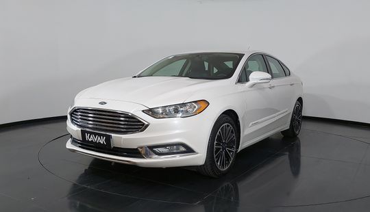 Ford • Fusion