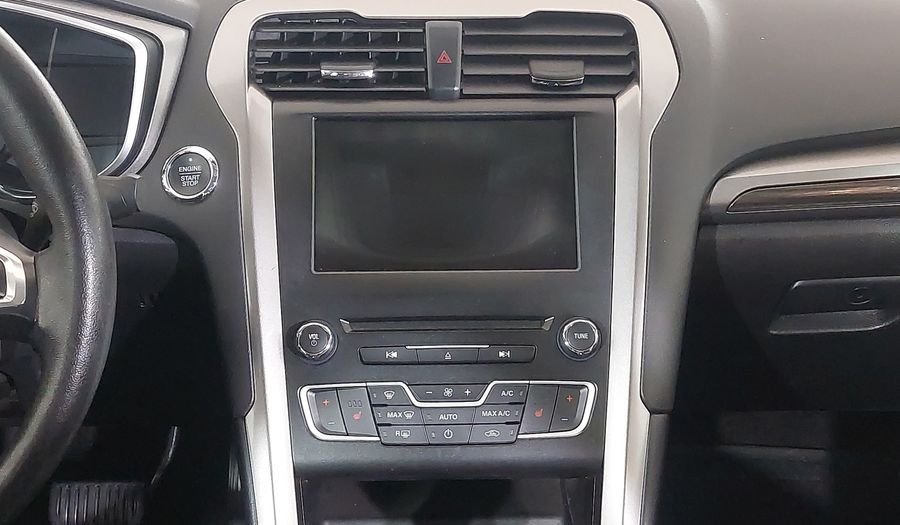 Ford Fusion SE Sedan 2018