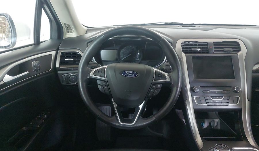 Ford Fusion SE Sedan 2018
