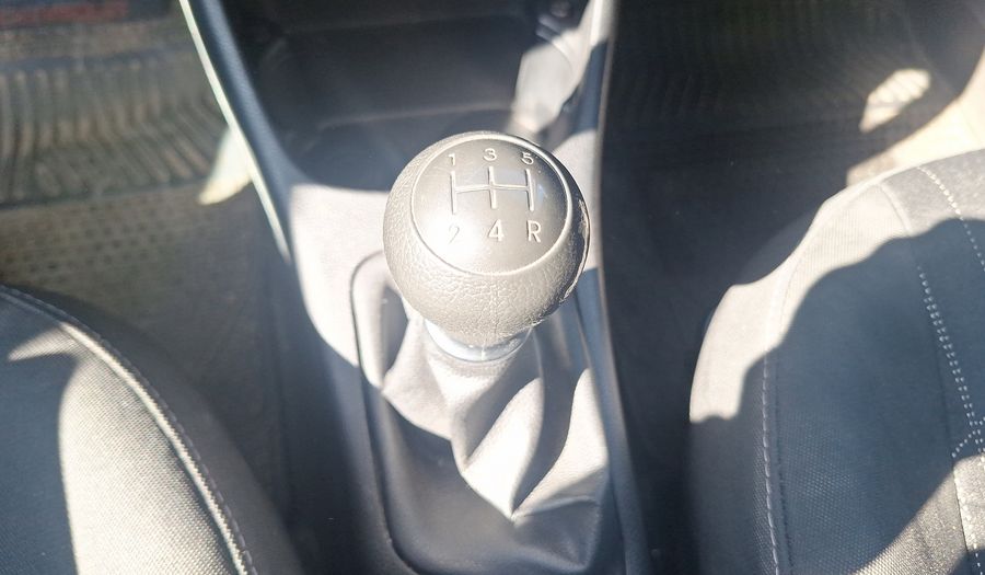 Kia Morning 1.2 EX PS AB Hatchback 2013