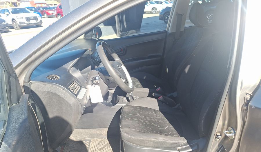 Kia Morning 1.2 EX PS AB Hatchback 2013