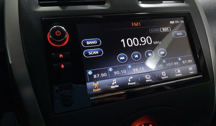 Nissan March 1.6 ADVANCE Hatchback 2020