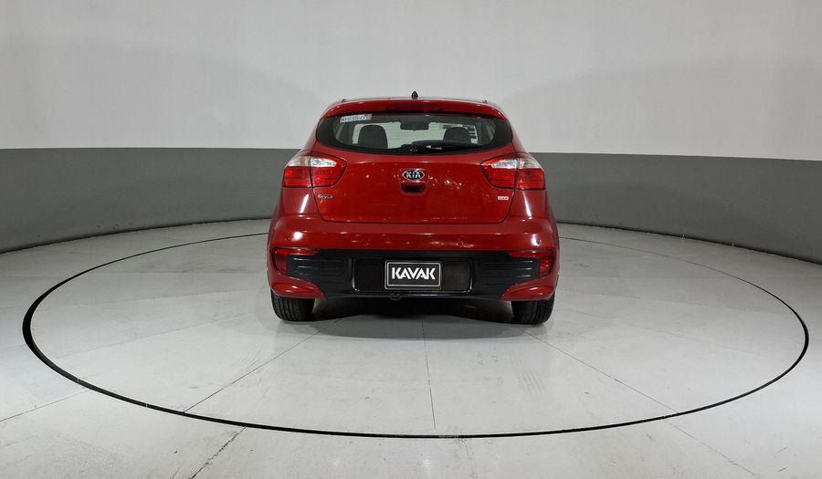 Kia Rio 1.6 EX MT Hatchback 2017
