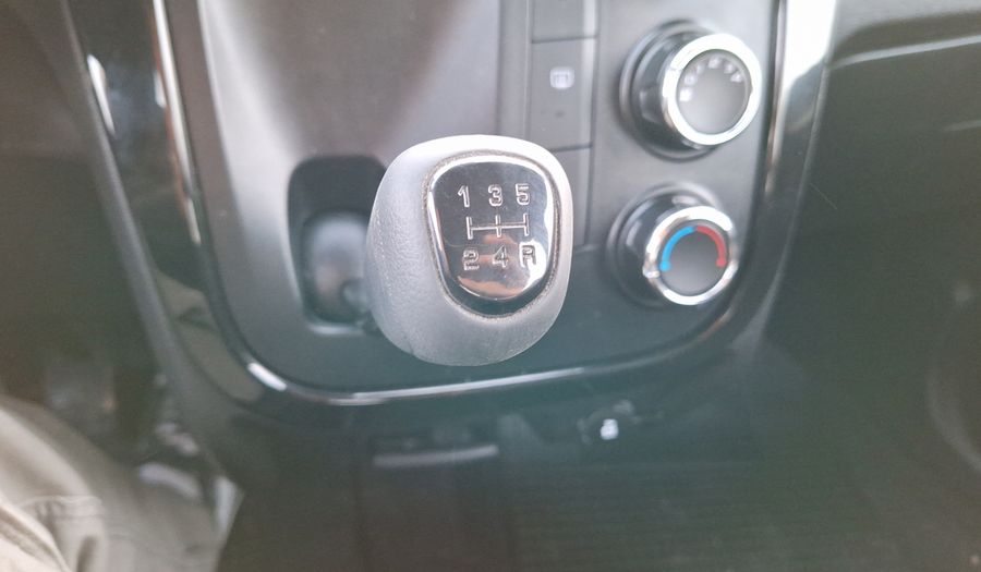 Mahindra Kuv 100 1.2 BASE Suv 2021
