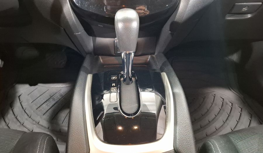 Nissan X-trail 2.5 SENSE 2 ROW CVT Suv 2016