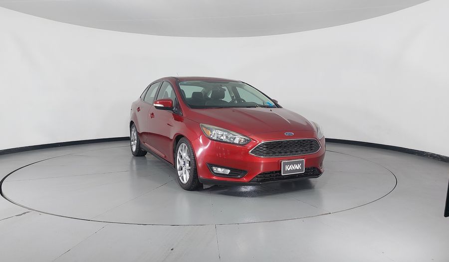 Ford Focus 2.0 SE LUXURY AT Sedan 2016