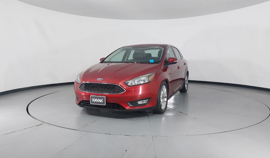 Ford Focus 2.0 SE LUXURY AT Sedan 2016