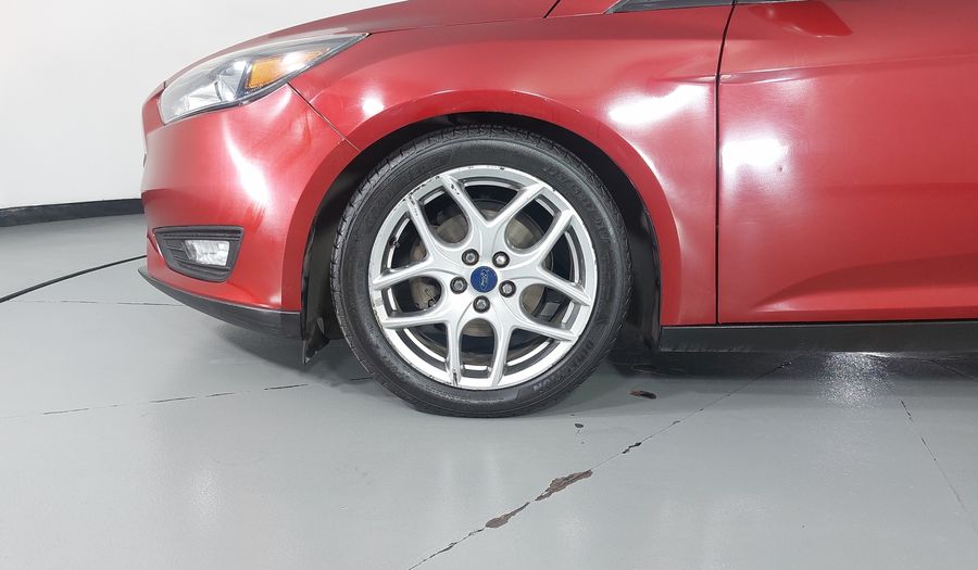 Ford Focus 2.0 SE LUXURY AT Sedan 2016