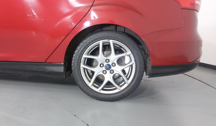 Ford Focus 2.0 SE LUXURY AT Sedan 2016