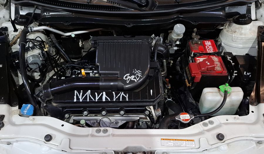 Suzuki Swift 1.4 GLX AT Hatchback 2013