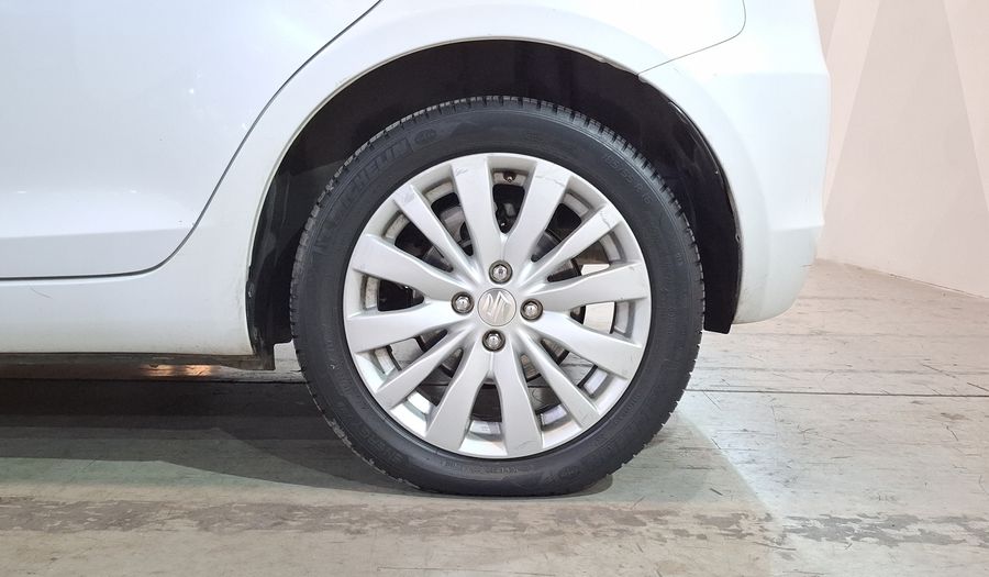 Suzuki Swift 1.4 GLX AT Hatchback 2013