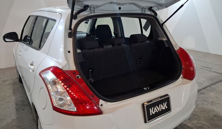 Suzuki Swift 1.4 GLX AT Hatchback 2013