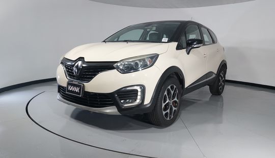 Renault • Captur