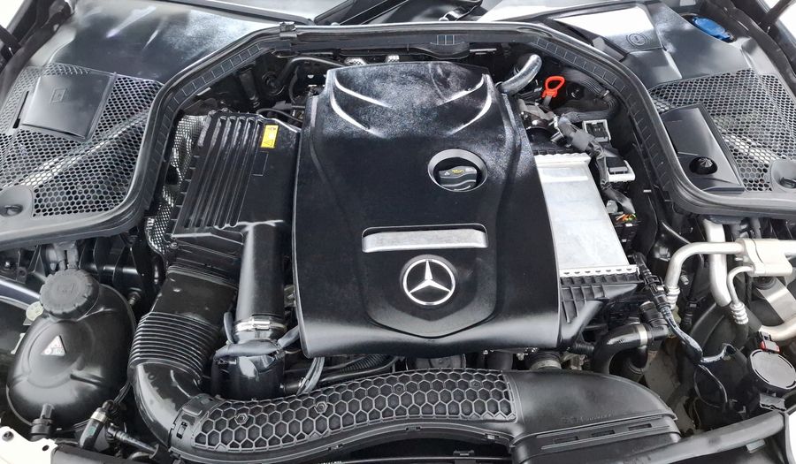 Mercedes Benz Clase C 1.6 180 AUTO Coupe 2018