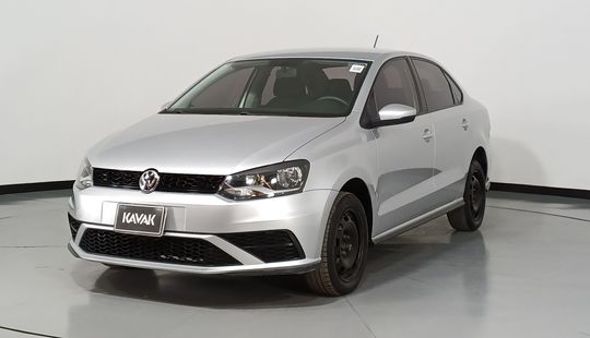 Volkswagen • Vento