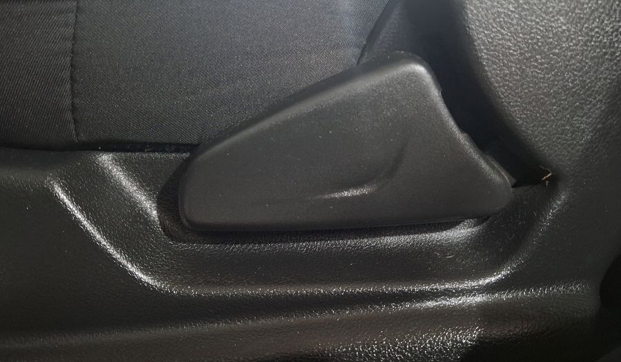 Renault Kwid 1.0 ICONIC Hatchback 2021