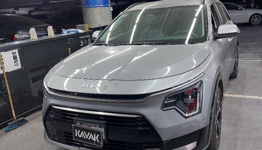 Kia • Niro