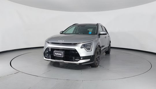 Kia • Niro