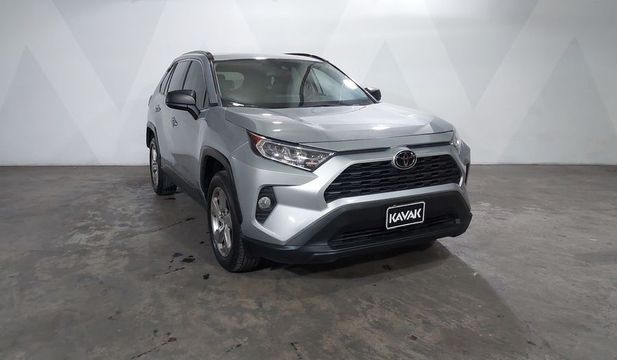 Toyota Rav4 2.5 XLE AUTO Suv 2021
