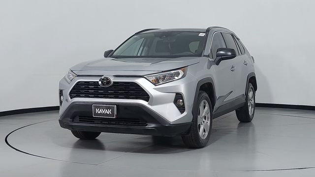 Toyota • RAV4