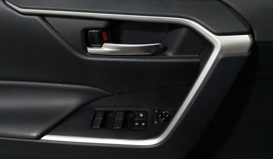 Toyota Rav4 2.5 XLE AUTO Suv 2021