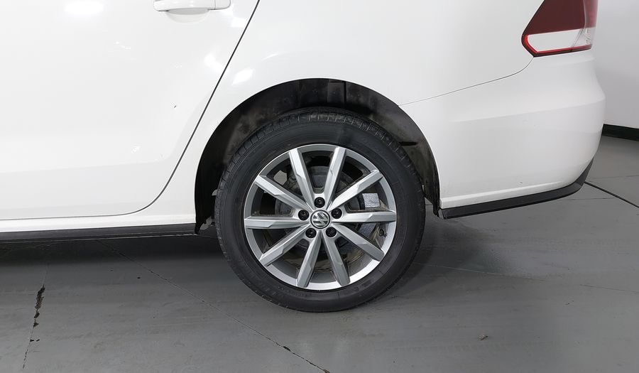 Volkswagen Vento 1.6 COMFORTLINE PLUS Sedan 2021