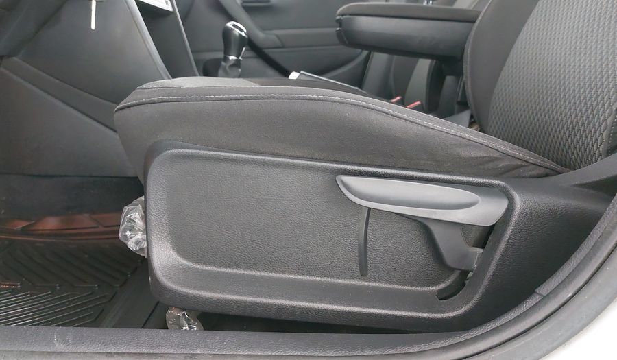 Volkswagen Vento 1.6 COMFORTLINE PLUS Sedan 2021