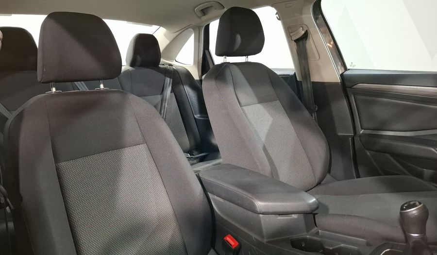 Volkswagen Jetta 1.4 COMFORTLINE Sedan 2019