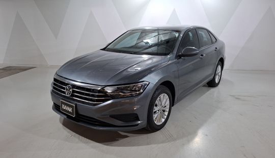 Volkswagen • Jetta