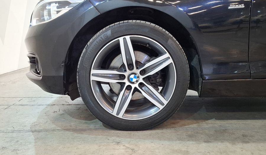 Bmw Serie 1 2.0 120IA SPORT LINE AUTO Hatchback 2017