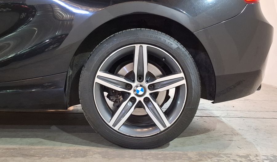 Bmw Serie 1 2.0 120IA SPORT LINE AUTO Hatchback 2017