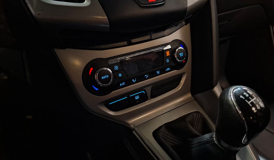 Ford Focus Iii 2.0 SE PLUS Sedan 2014