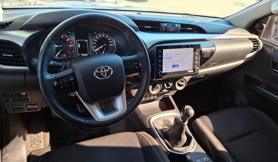 Toyota Hilux 2.4 TDI SR C/D Pickup 2022