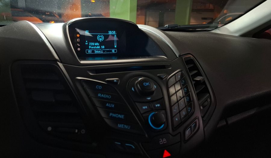 Ford Fiesta Kinetic Design 1.6 SE Hatchback 2015