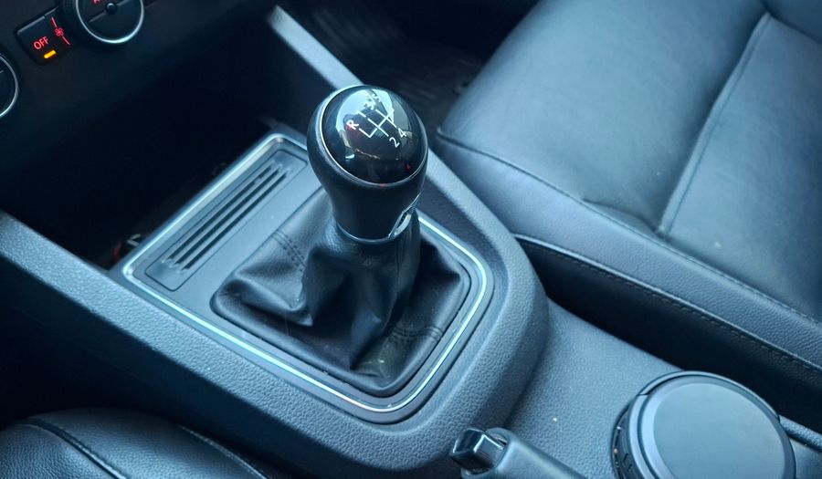 Volkswagen Vento 2.5 LUXURY Sedan 2015