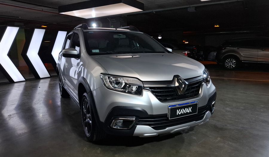 Renault Sandero Stepway 1.6 ZEN Hatchback 2022