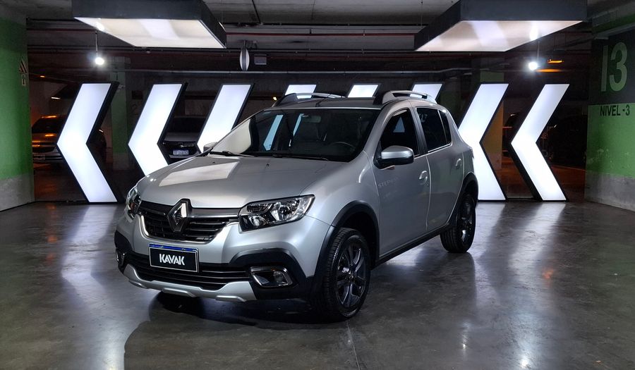 Renault Sandero Stepway 1.6 ZEN Hatchback 2022