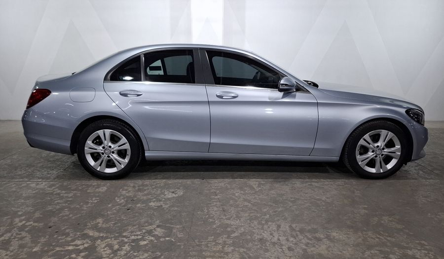 Mercedes Benz Clase C 2.0 200 CGI EXCLUSIVE AT Sedan 2017