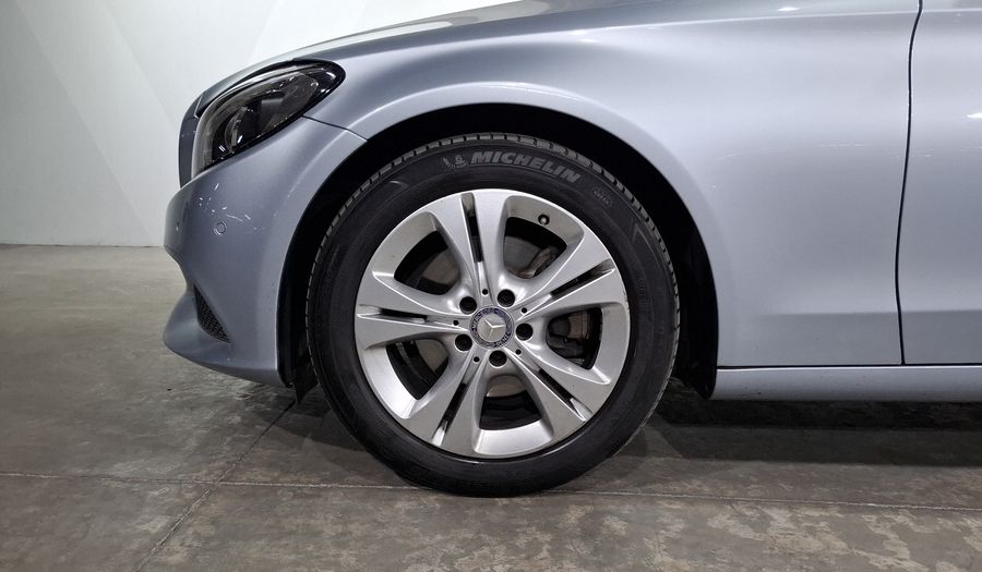 Mercedes Benz Clase C 2.0 200 CGI EXCLUSIVE AT Sedan 2017