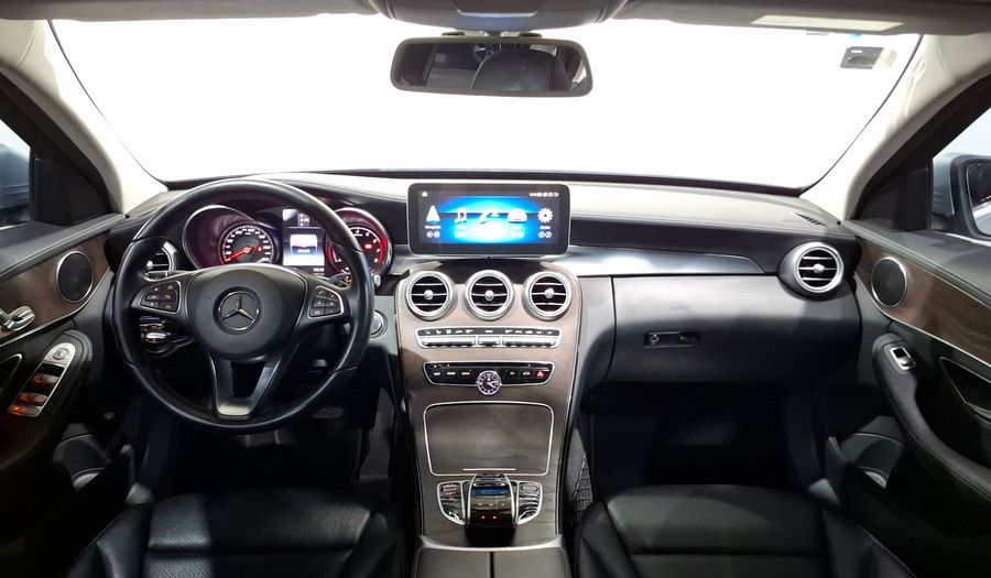 Mercedes Benz Clase C 2.0 200 CGI EXCLUSIVE AT Sedan 2017