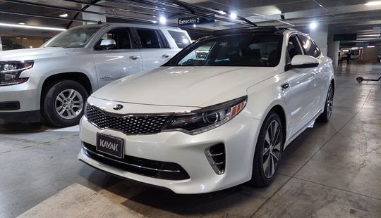 Kia • Optima
