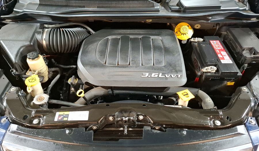 Chrysler Town & Country 3.6 LIMITED Minivan 2013