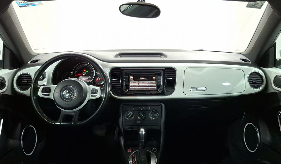 Volkswagen Beetle 2.5 SPORT TIPTRONIC Hatchback 2015