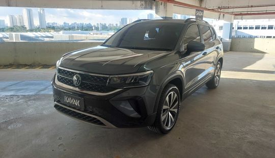 2023 • 12.405 km • Automático